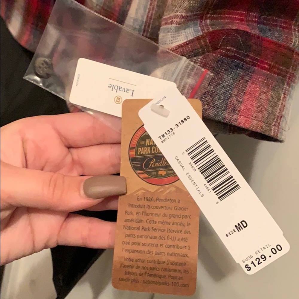 ‼️SOLD‼️NWT Pendleton women’s board shirt - Picture 7 of 7